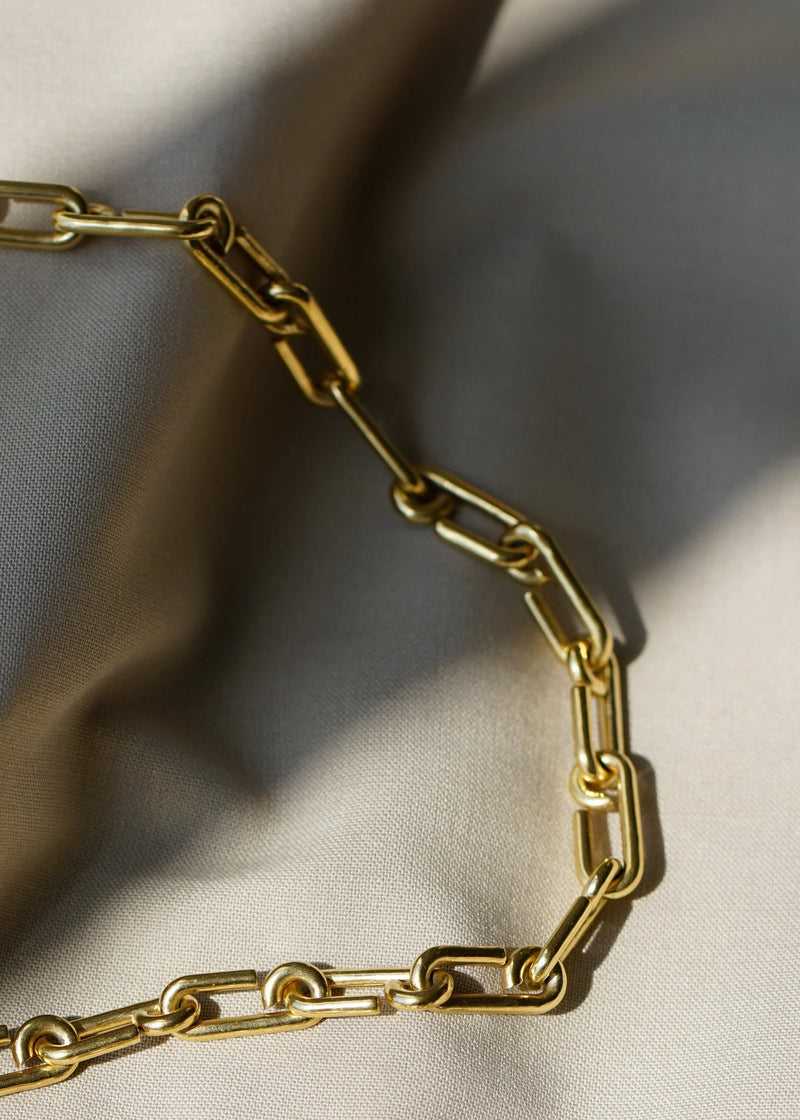 Otiumberg Signature Gold Arena Chain Necklace